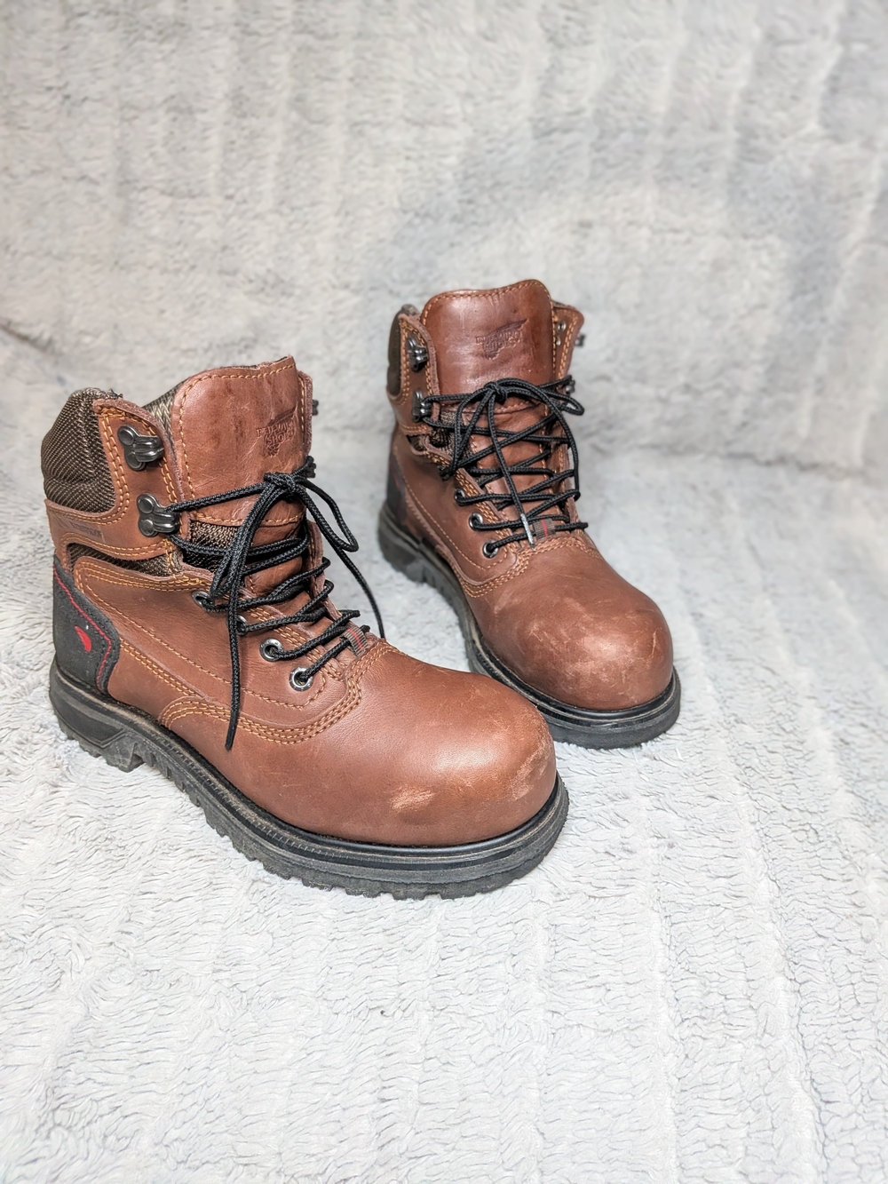 Red Wing Women's Brown Leather Work Boots - Lace-Up Safety Style Steel Toe